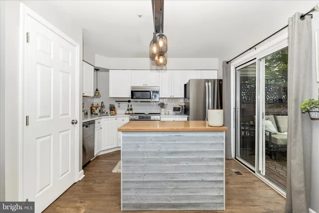 $420,000 | 6131 Baldridge Terrace, Frederick, MD 21701