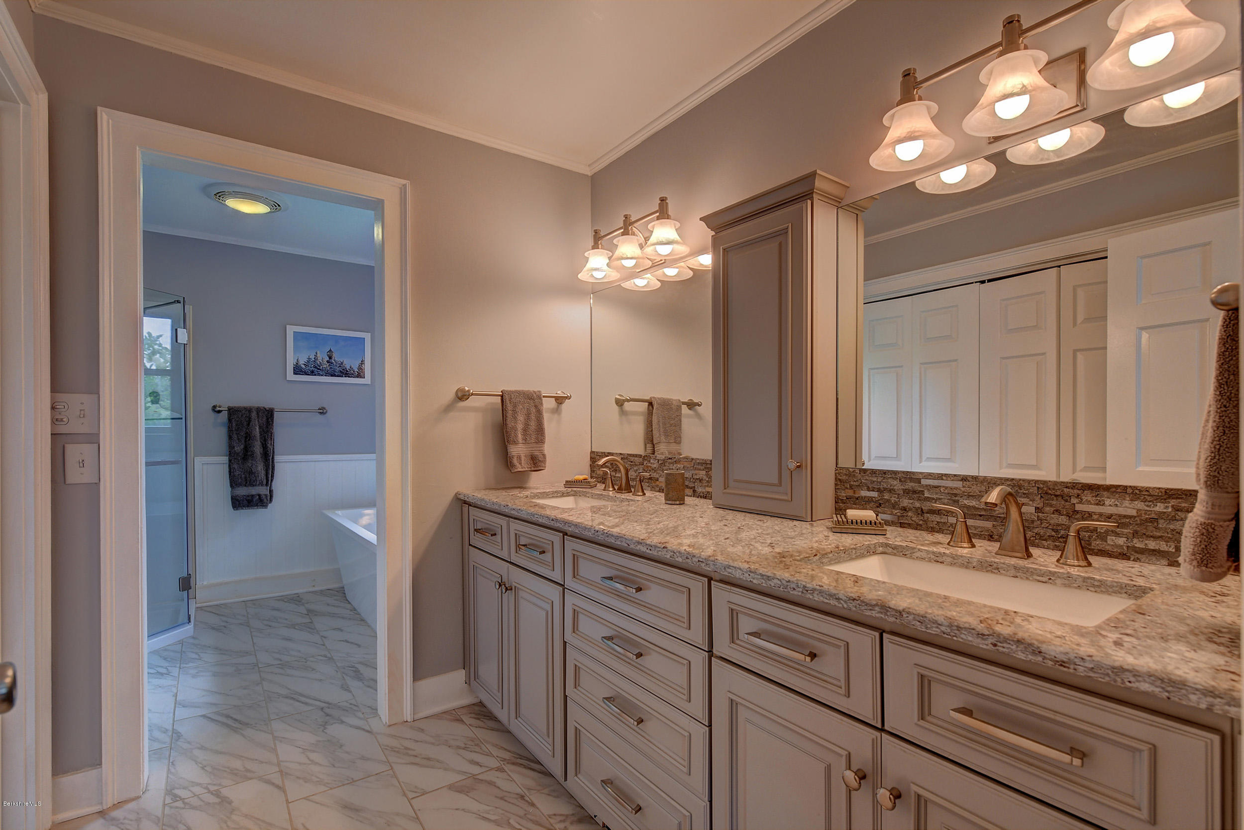 67 Rowe Road Egremont, MA 01230 - Photo 27 of 38 Master Bathroom