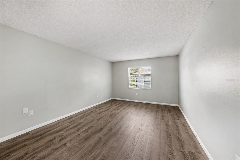 9208 North Connechusett Road, Unit D Tampa, FL 33617 - Photo 17 of 28