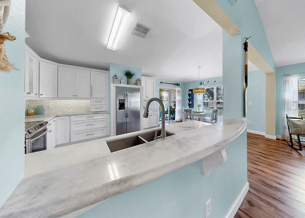 5419 Hammock View Lane Apollo Beach, FL 33572 - Photo 22 of 68