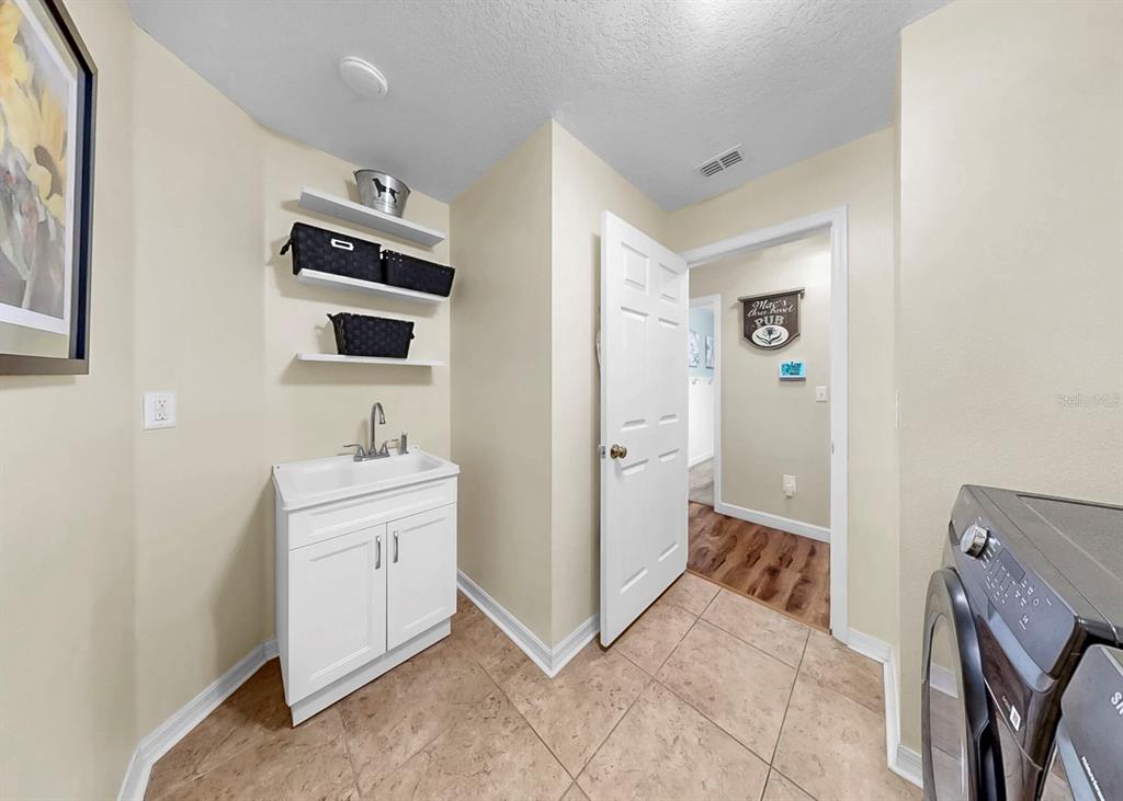 5419 Hammock View Lane Apollo Beach, FL 33572 - Photo 40 of 68
