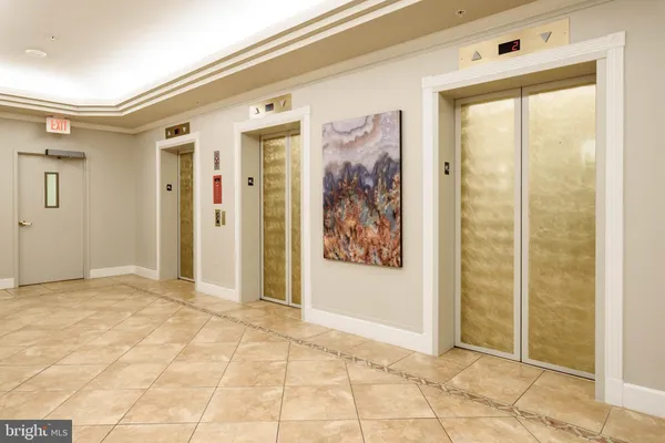 $2,800 | 19355 Cypress Ridge Terrace, Unit 515, Leesburg, VA 20176