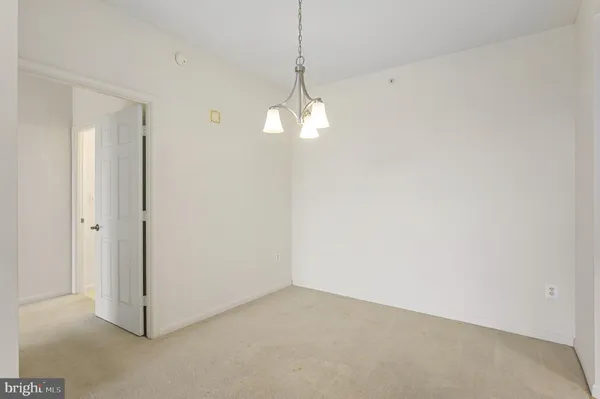 $2,800 | 19355 Cypress Ridge Terrace, Unit 515, Leesburg, VA 20176