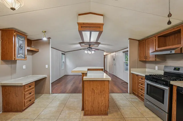 $180,000 | 10629 Bois D Arc Street, La Porte, TX 77571