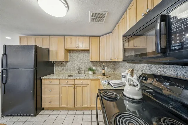 $315,000 | 2 Lagrange Street, Unit 4A, Boston, MA 02132