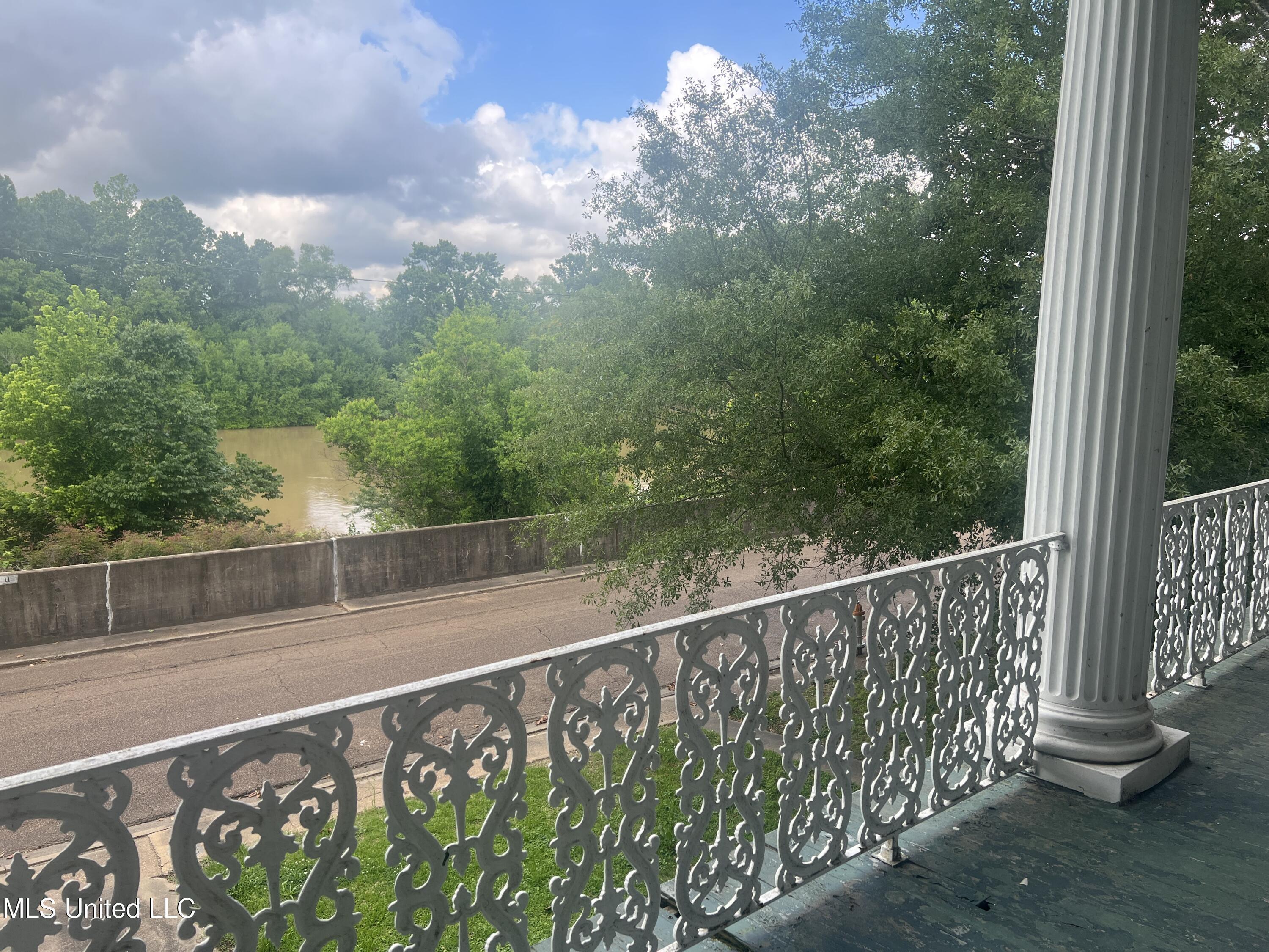 501 River Road Greenwood, MS 38930 - Photo 16 of 25 IMG_4138