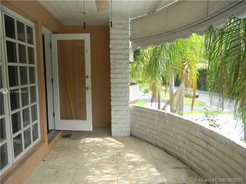 60 Park Drive, Unit D Bal Harbour, FL 33154 - Photo 2 of 13 a view of front door