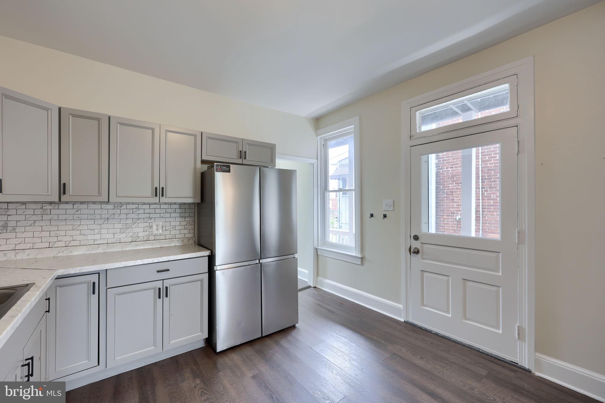 839 North George Street York, PA 17404 - Photo 15 of 39