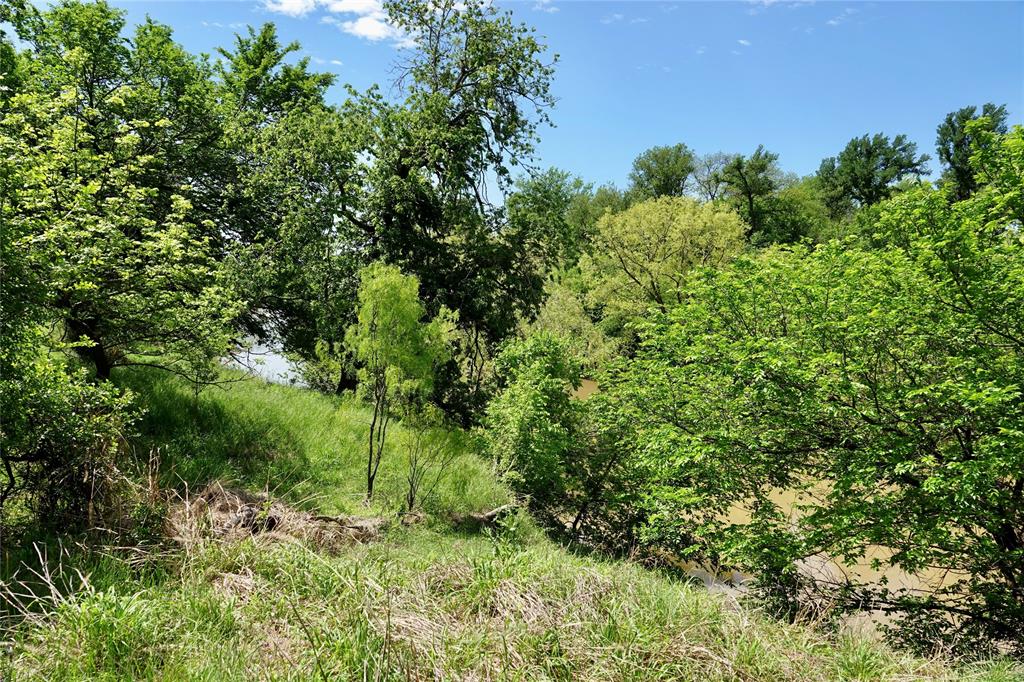 588 County Road 430 Mullin, TX 76864 - Photo 15 of 40