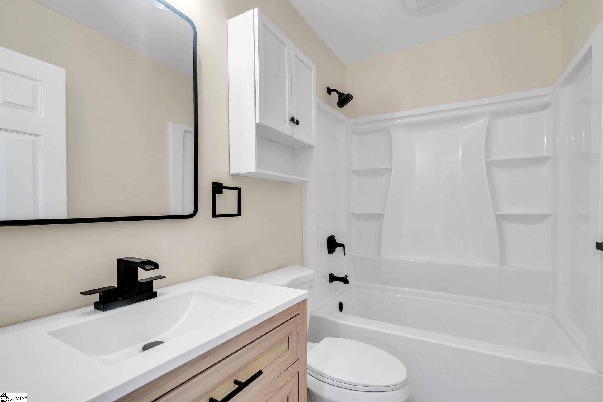 313 Furman Hall Road Greenville, SC 29609 - Photo 17 of 35 Gallery Image 17