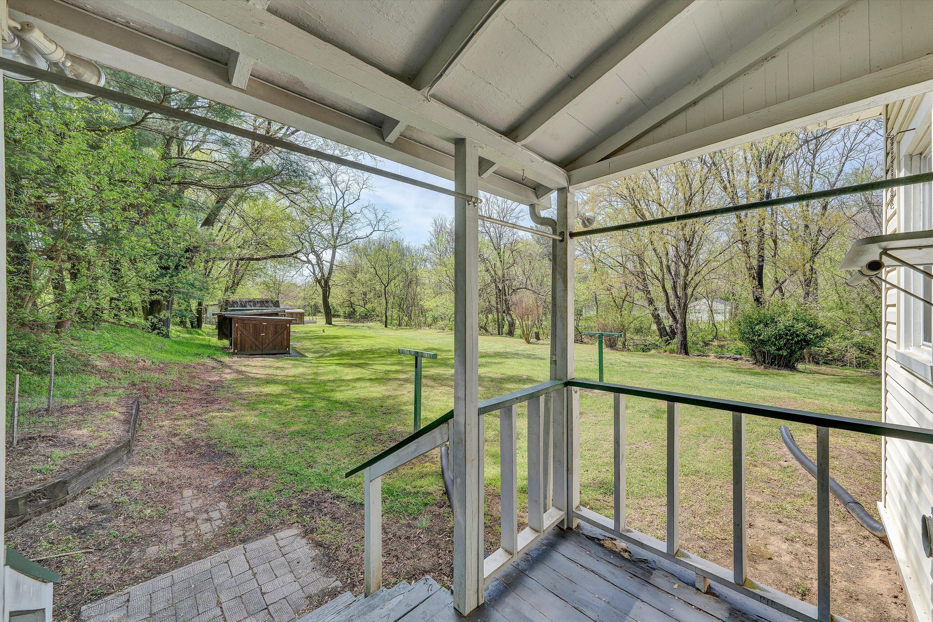 4787 Glade Creek Road Roanoke, VA 24012 - Photo 17 of 37