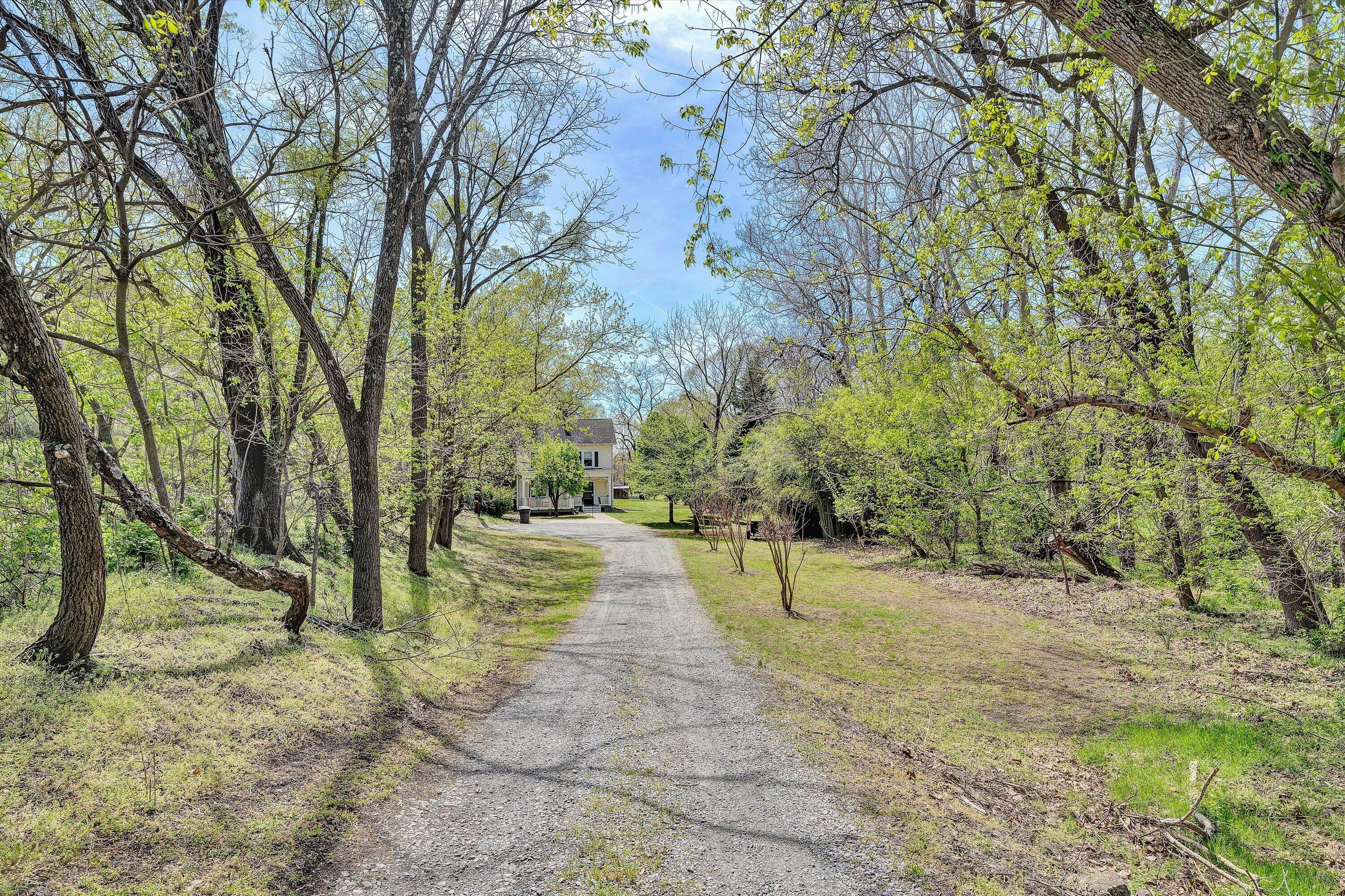 4787 Glade Creek Road Roanoke, VA 24012 - Photo 2 of 37 a view of back yard of the house