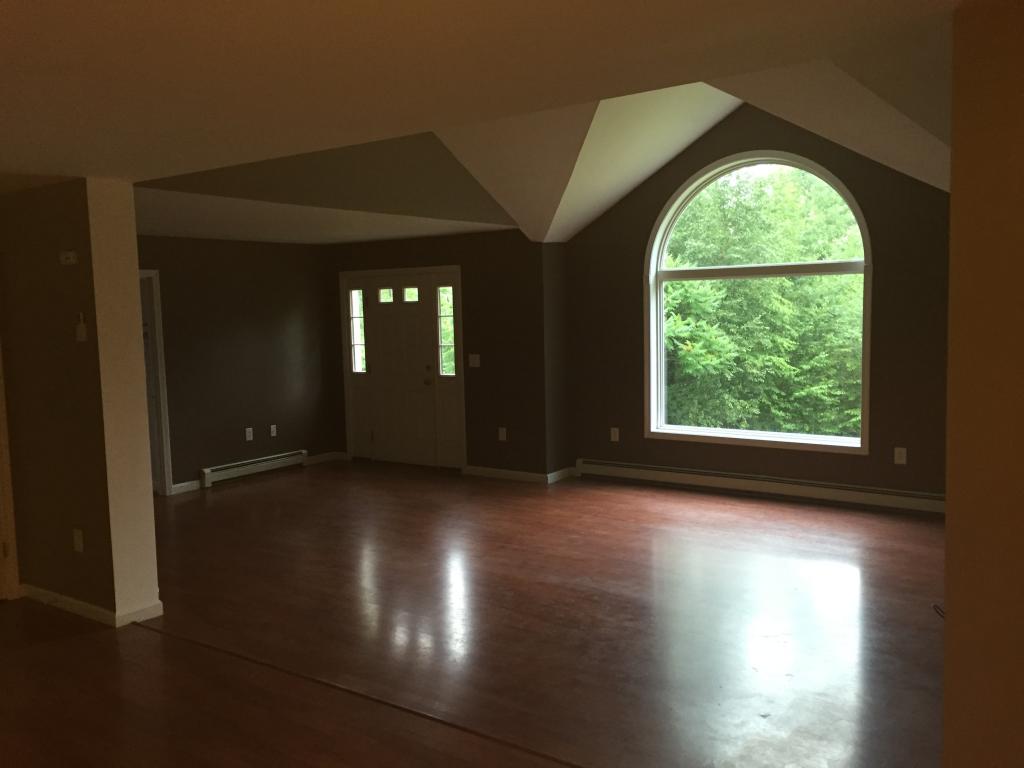 500 Center Road Hillsborough, NH 03244 - Photo 6 of 10