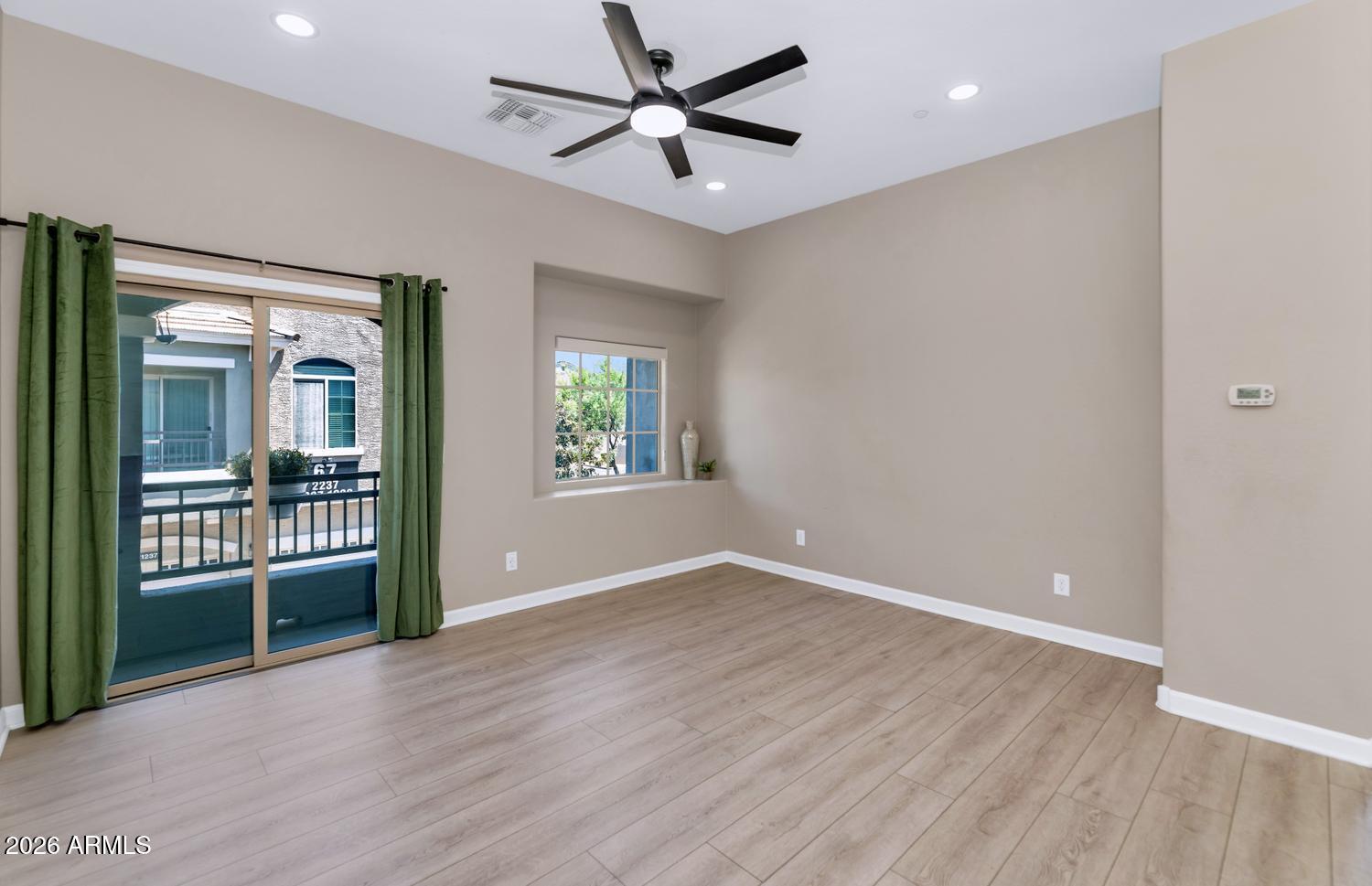 2150 West Alameda Road, Unit 2245 Phoenix, AZ 85085 - Photo 9 of 24 Great Room