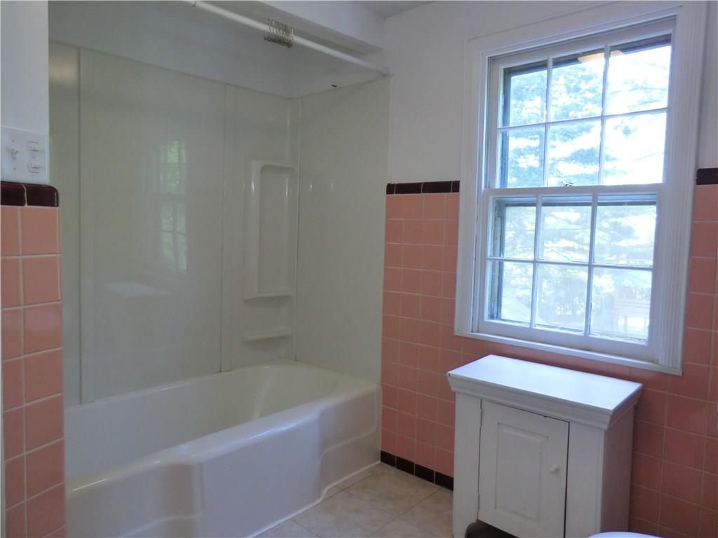 400 Jordan Road Indianapolis, IN 46217 - Photo 17 of 24 Gallery Image 17