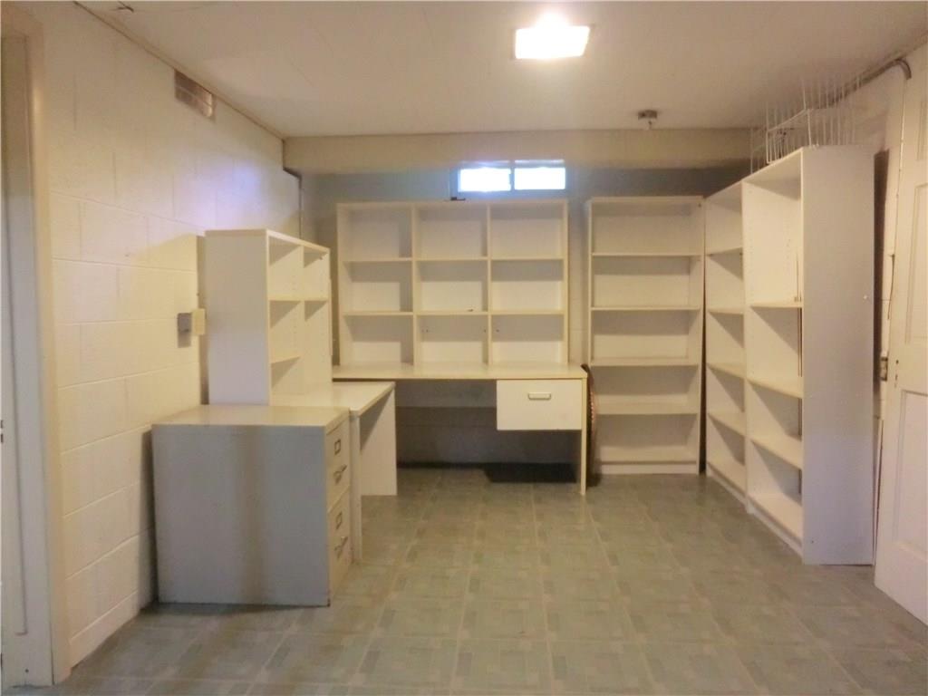 400 Jordan Road Indianapolis, IN 46217 - Photo 20 of 24 Gallery Image 20