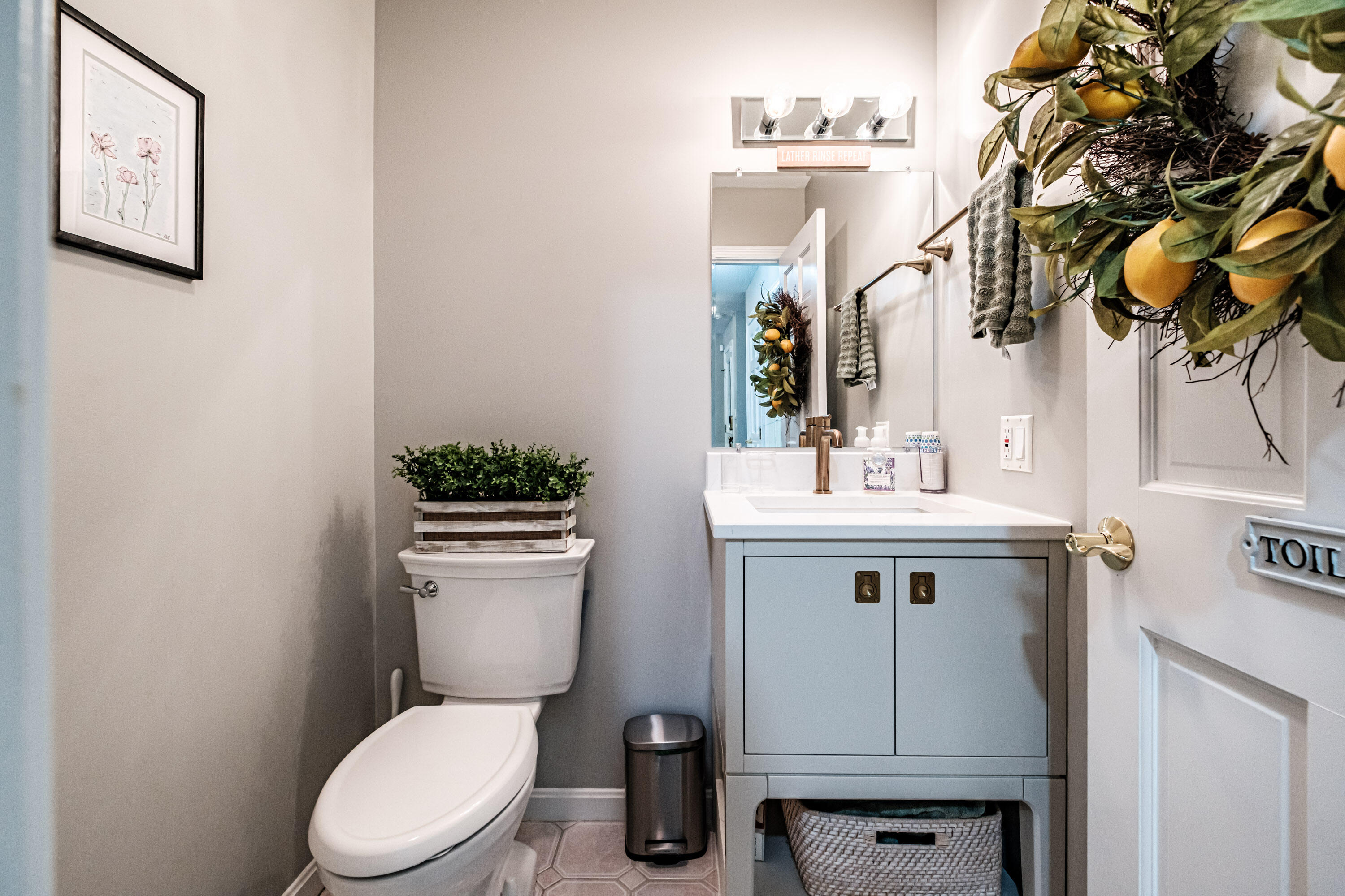37 Granite Road Naples, ME 04055 - Photo 25 of 122 Hall Half Bath