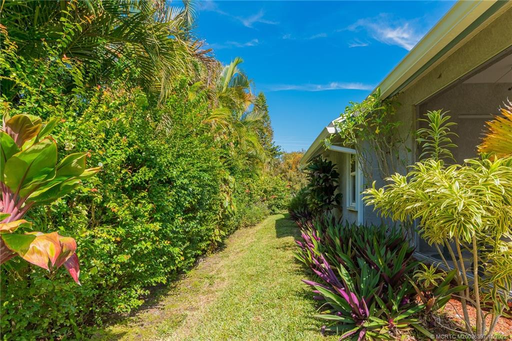 5374 Southeast Horseshoe Point Road Stuart, FL 34997 - Photo 10 of 38 a view of a garden