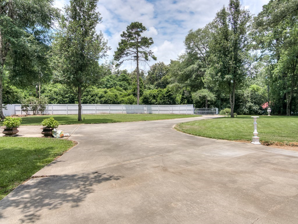197 Hickory Road Aiken, SC 29803 - Photo 39 of 43