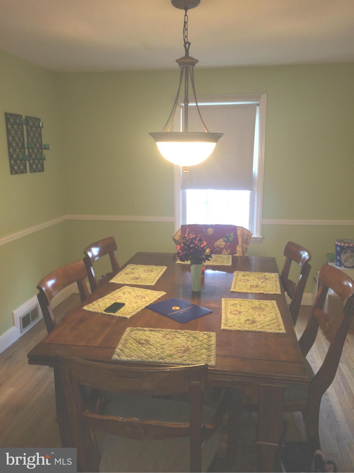 5607 Oakland Road Halethorpe, MD 21227 - Photo 6 of 13 Dining Room