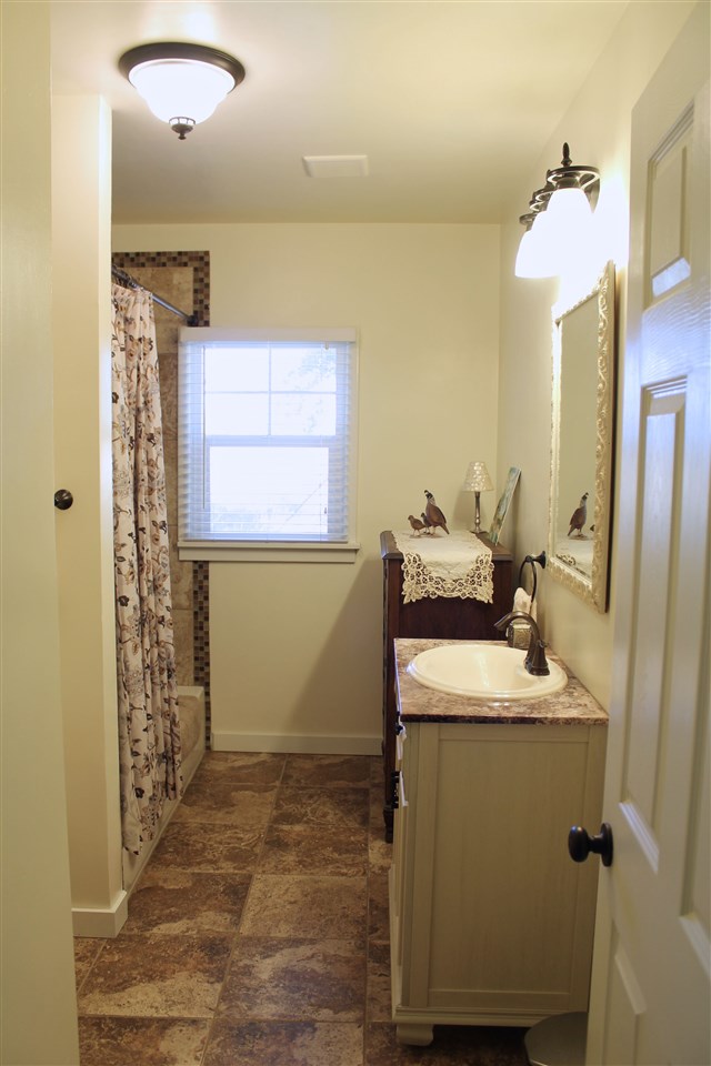 11204 West Newkirk Road Spokane, WA 99224 - Photo 7 of 20
