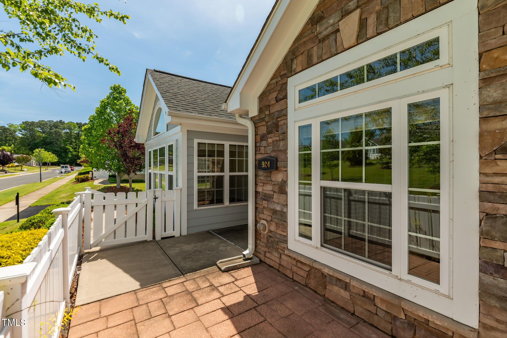 924 Carolina Bell Road Apex, NC 27502 - Photo 5 of 35 Entryway, patio and gate