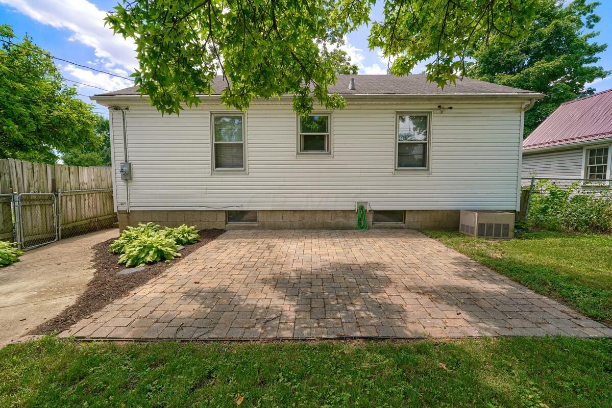138 Dunmore Road Circleville, OH 43113 - Photo 5 of 35 Gallery Image 5