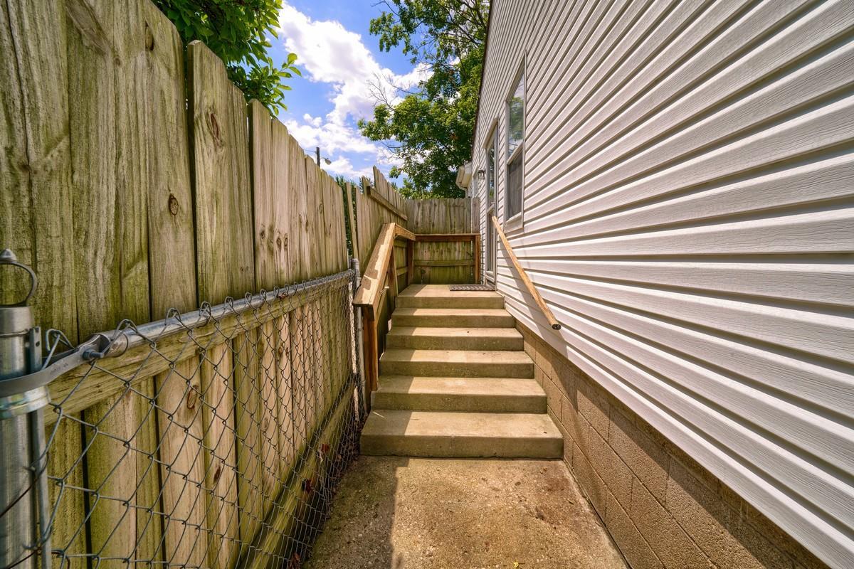 138 Dunmore Road Circleville, OH 43113 - Photo 6 of 35 Gallery Image 6
