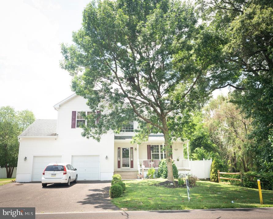 917 Newport Road Croydon, PA 19021 - Photo 4 of 63 Gallery Image 4