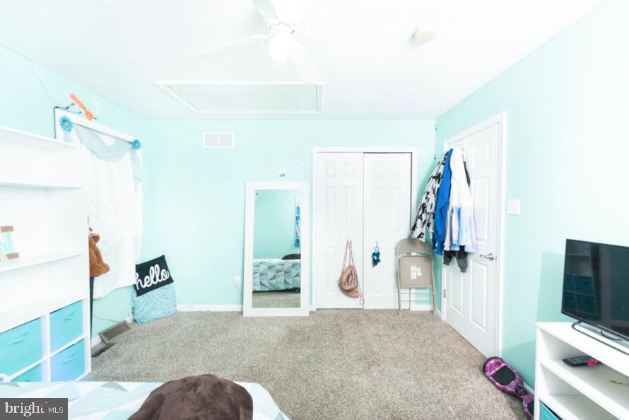 917 Newport Road Croydon, PA 19021 - Photo 42 of 63 Gallery Image 42