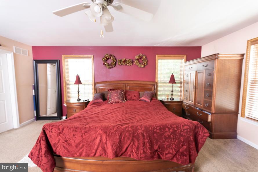 917 Newport Road Croydon, PA 19021 - Photo 53 of 63 Gallery Image 53