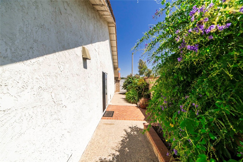 1 Camden Irvine, CA 92620 - Photo 35 of 43 a view of a pathway with a yard