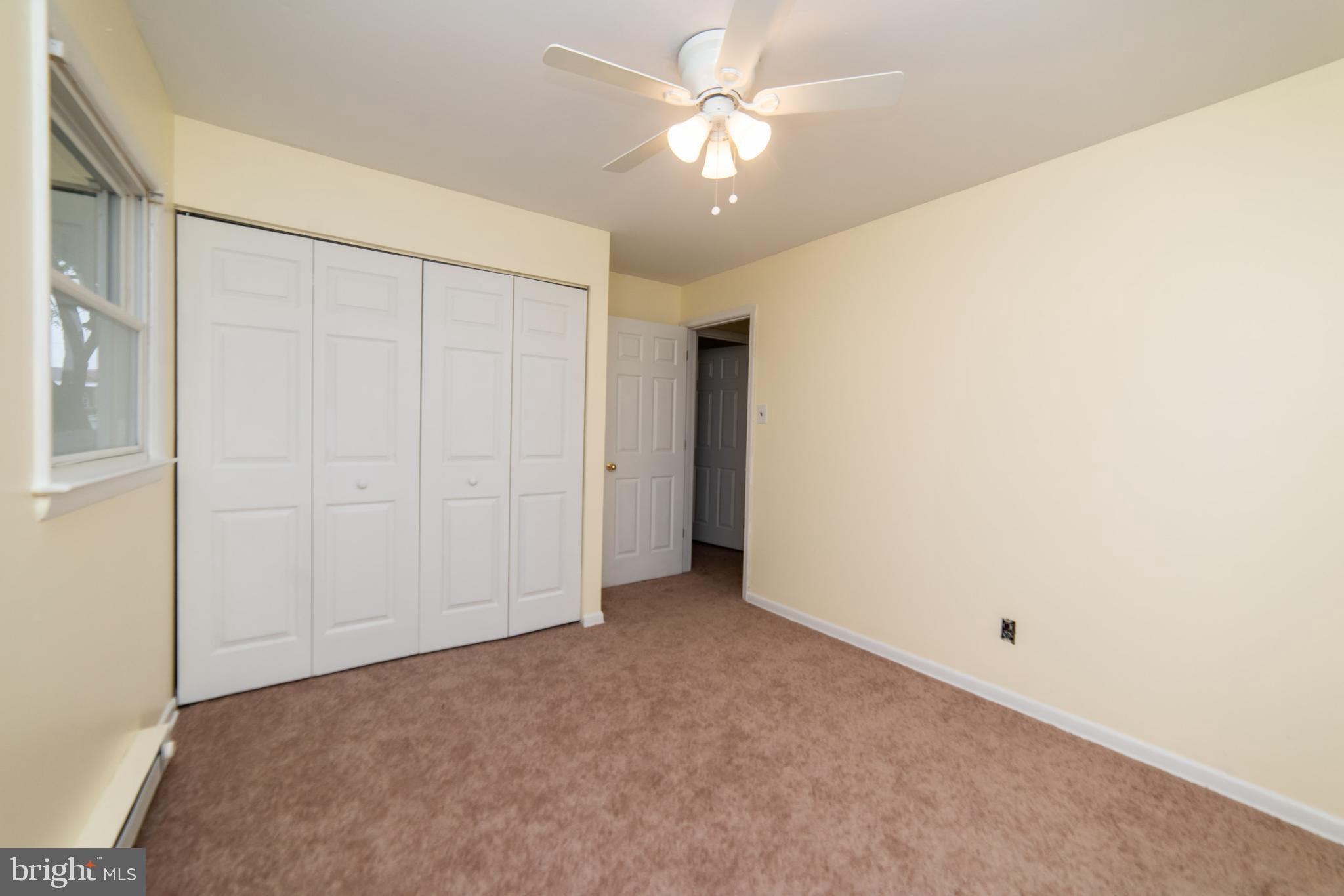519 Dougfield Road Newark, DE 19713 - Photo 4 of 35