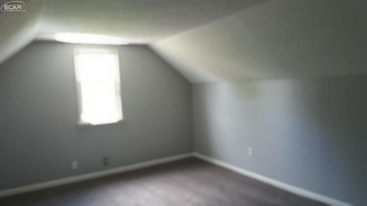 11208 Davison Road Davison, MI 48423 - Photo 12 of 17 21210459-11.JPG
