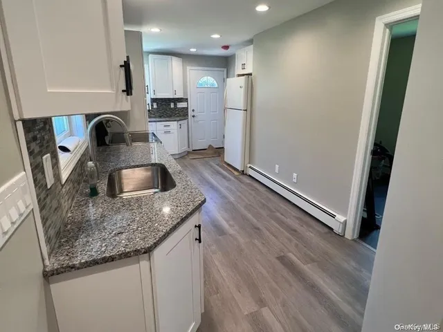 $3,300 | 253 East 17th Street, Huntington Station, NY 11746