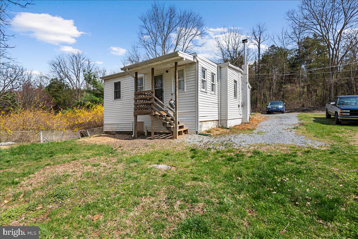 8034 Avis Mill Road Williamsport, MD 21795 - Photo 20 of 22