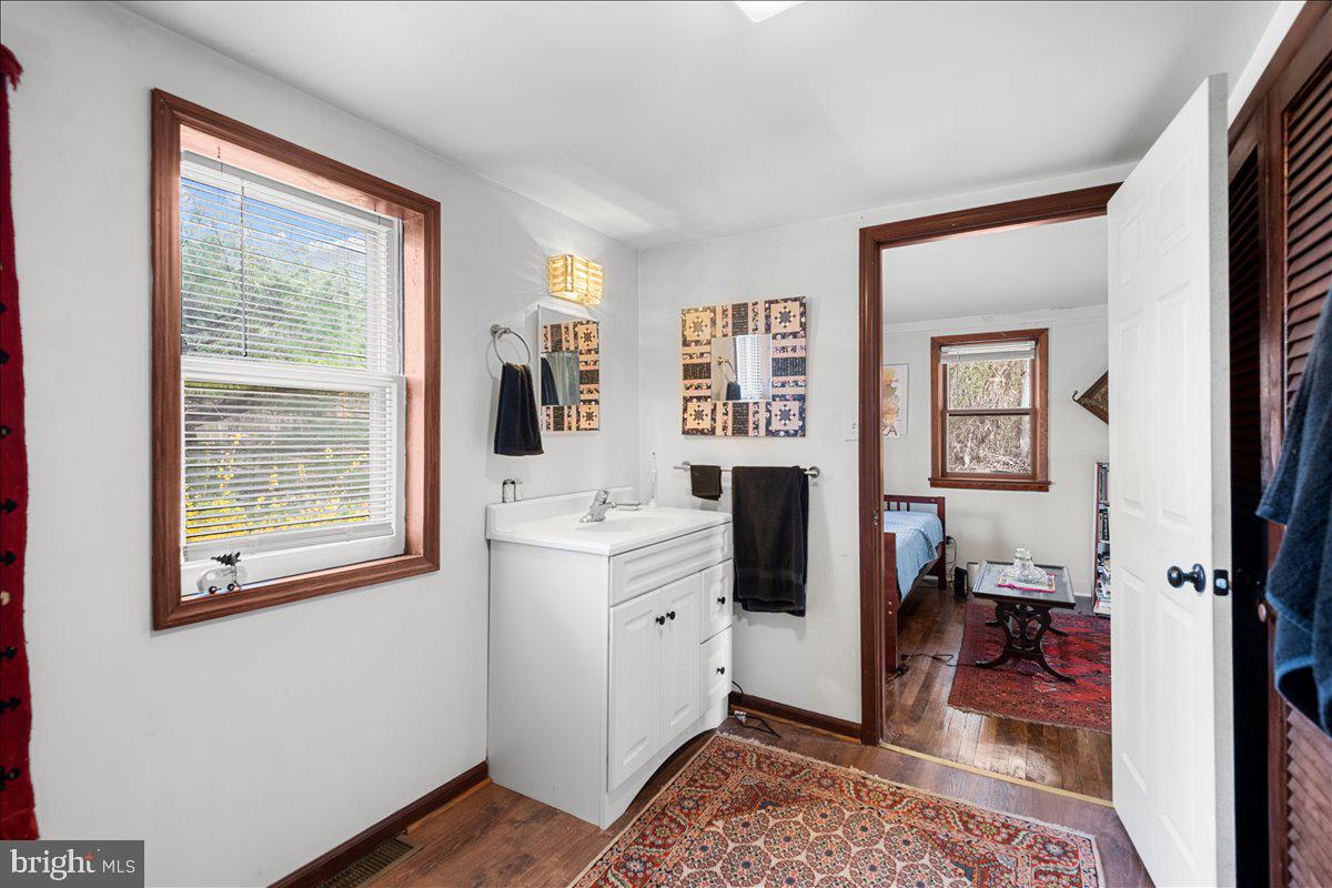 8034 Avis Mill Road Williamsport, MD 21795 - Photo 7 of 22