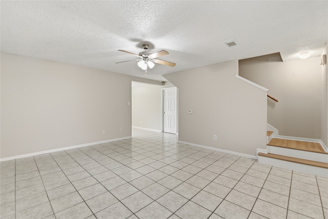 7718 Sign Street Houston, TX 77489 - Photo 7 of 24 a view of an empty room