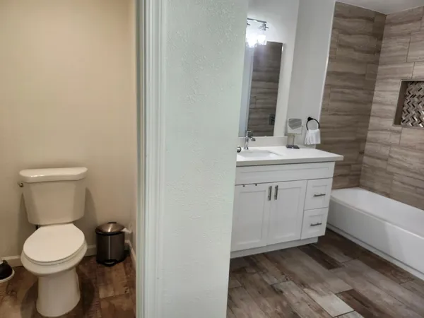 $4,500 | 7225 East Villa Way, Scottsdale, AZ 85257