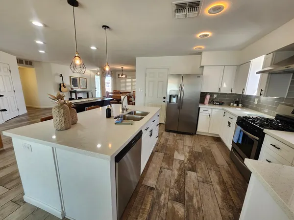 $4,500 | 7225 East Villa Way, Scottsdale, AZ 85257