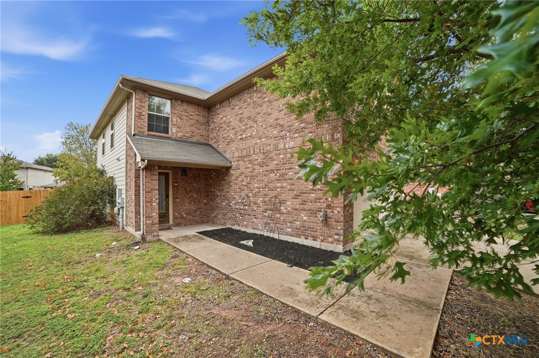 316 Housefinch Loop Leander, TX 78641 - Photo 7 of 37 Leander address, but near Liberty Hill and Georgetown for added convenience!