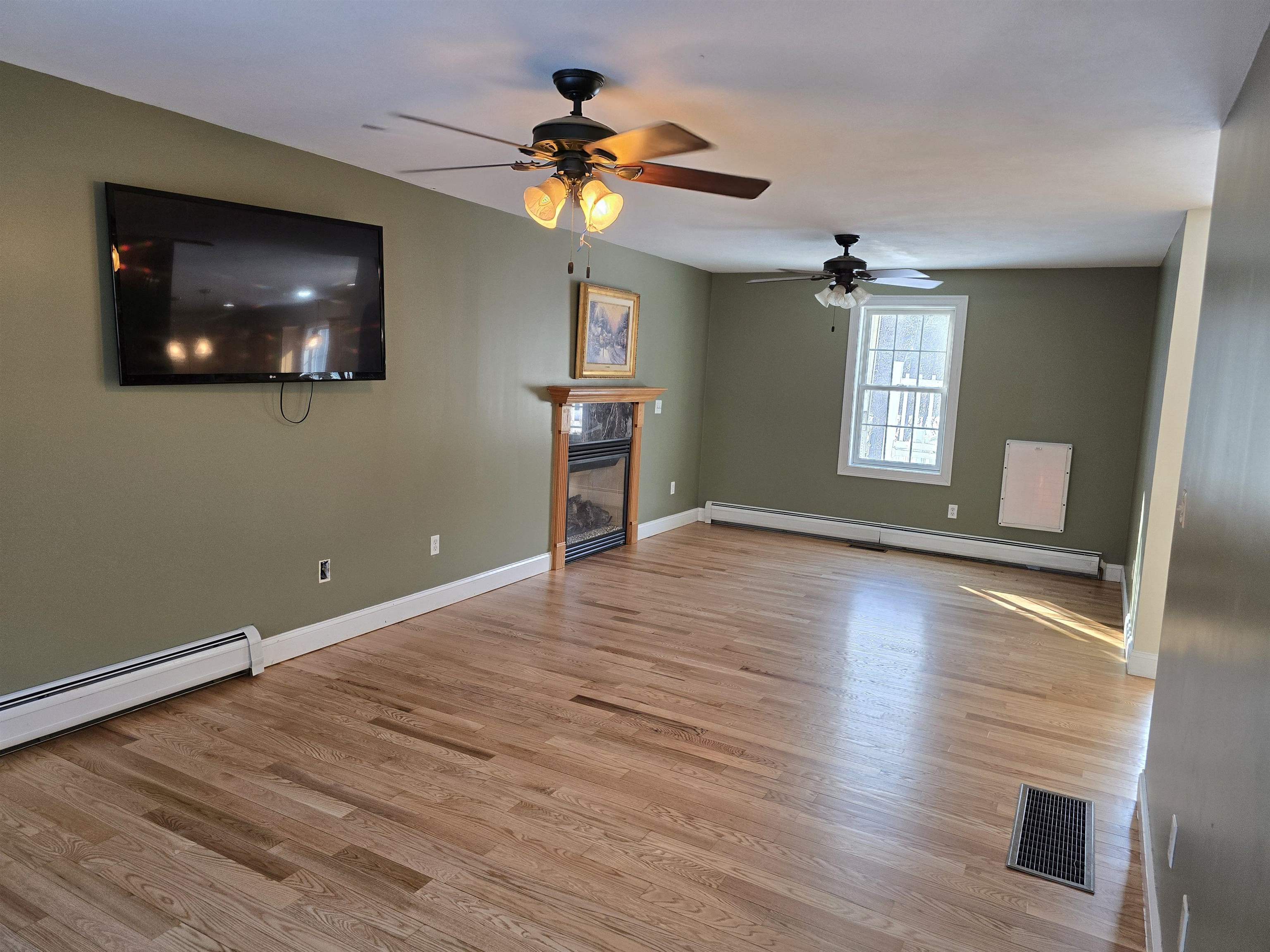 125 Kelsey Road Nottingham, NH 03290 - Photo 6 of 55 Gallery Image 6