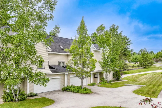 $329,000 | 20 B Springbrook Drive, Unit TH6, Belfast, ME 04915