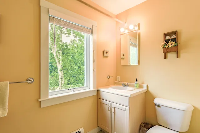 $329,000 | 20 B Springbrook Drive, Unit TH6, Belfast, ME 04915