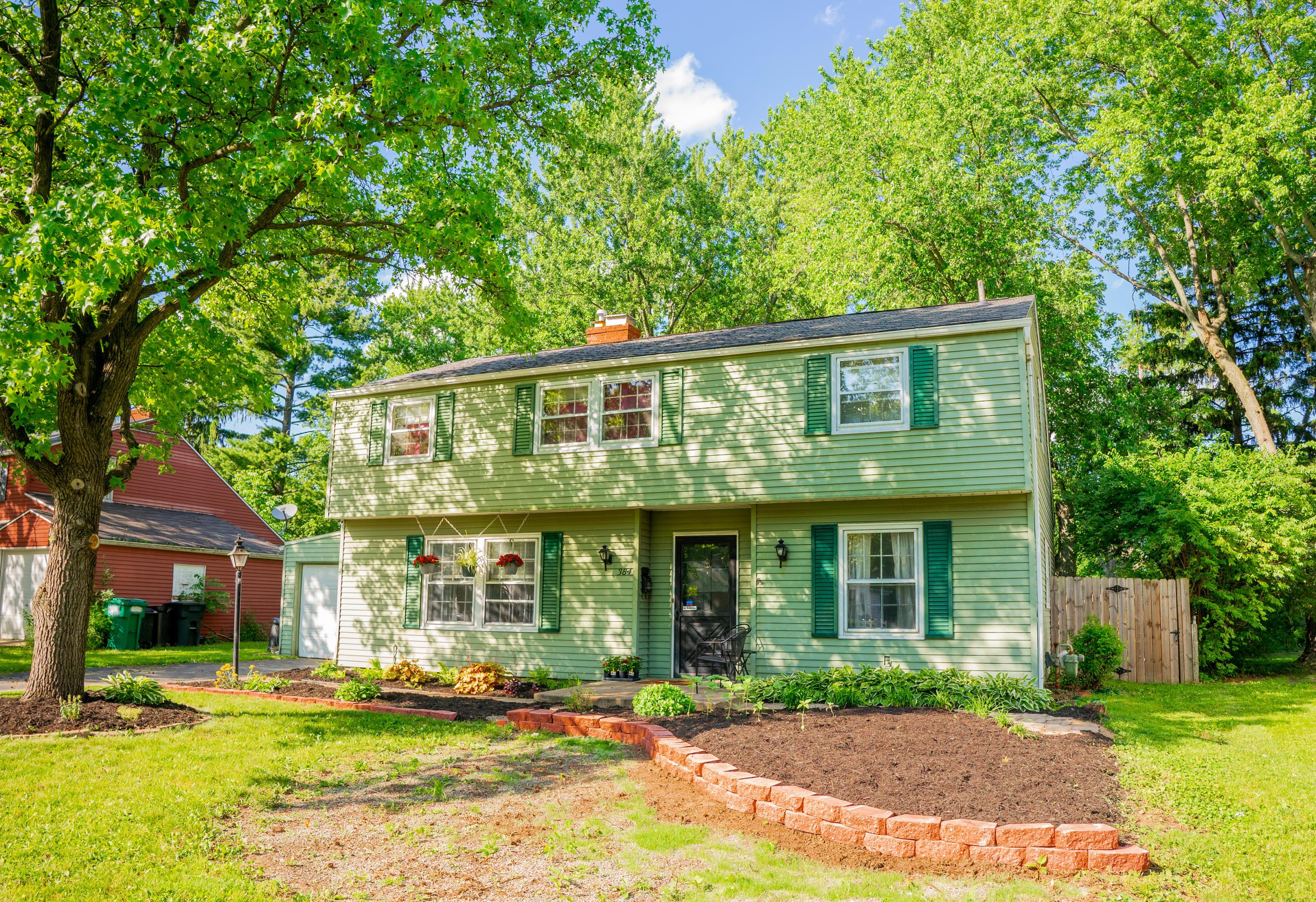 384 Darbyhurst Road Columbus, OH 43228 - Photo 1 of 21 Gallery Image 1