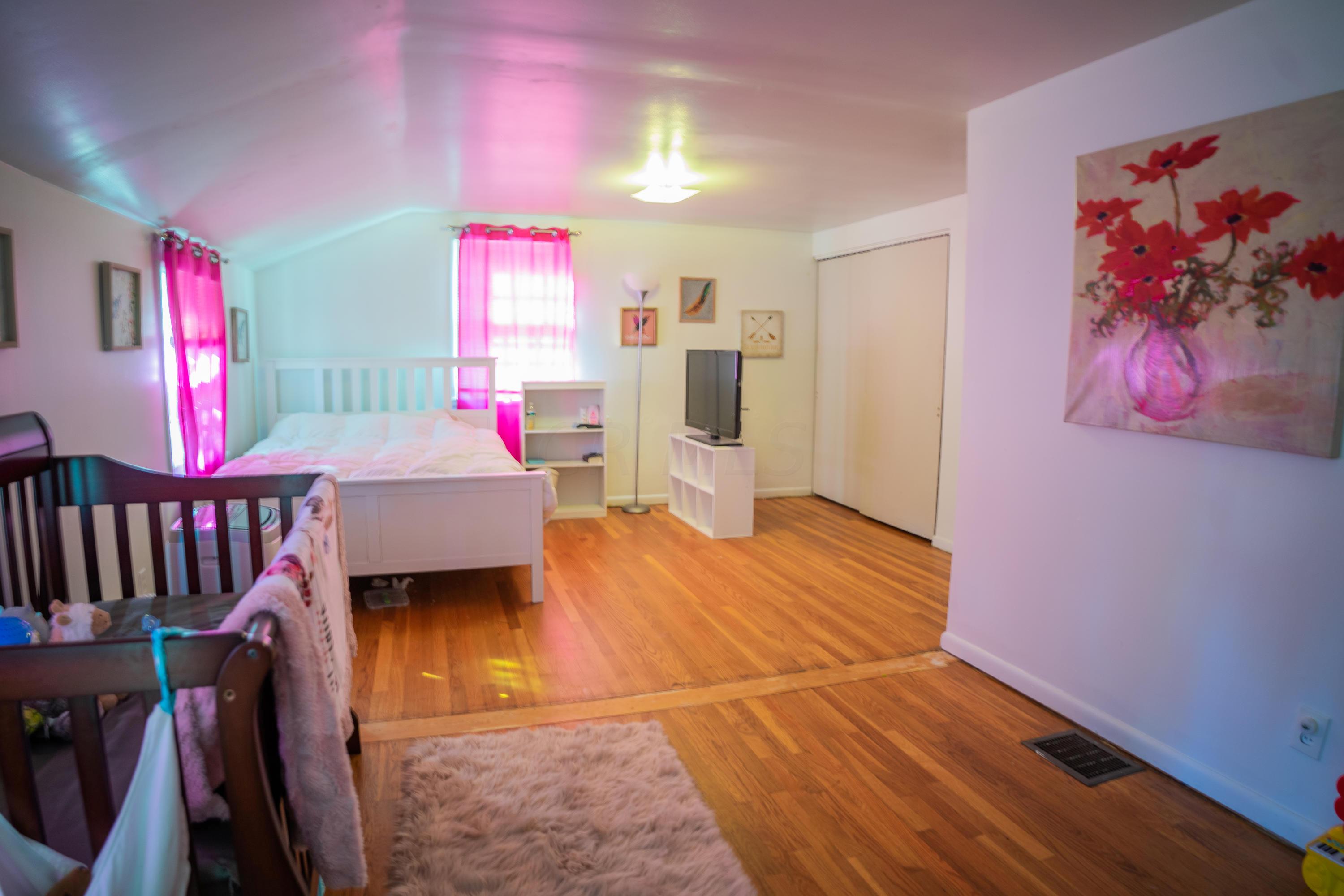 384 Darbyhurst Road Columbus, OH 43228 - Photo 15 of 21 Gallery Image 15