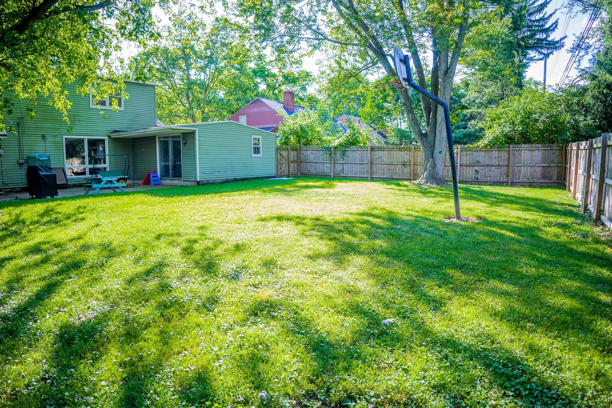 384 Darbyhurst Road Columbus, OH 43228 - Photo 21 of 21 Gallery Image 21