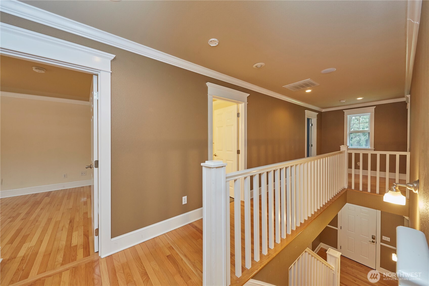 4909 Southwest Old Clifton Road Port Orchard, WA 98367 - Photo 30 of 40