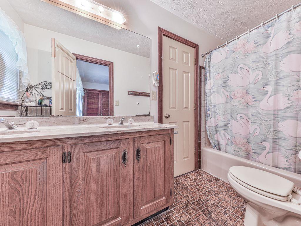 2760 Hembree Road Northeast Marietta, GA 30062 - Photo 27 of 65