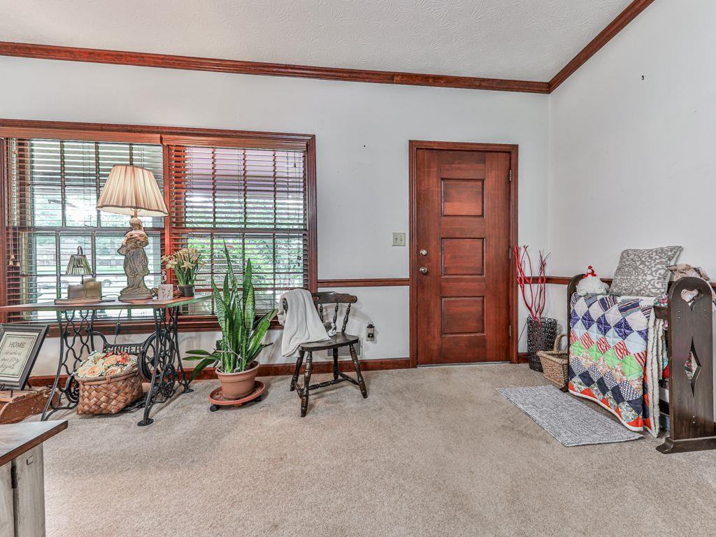 2760 Hembree Road Northeast Marietta, GA 30062 - Photo 9 of 65 a view of a room with gym equipment